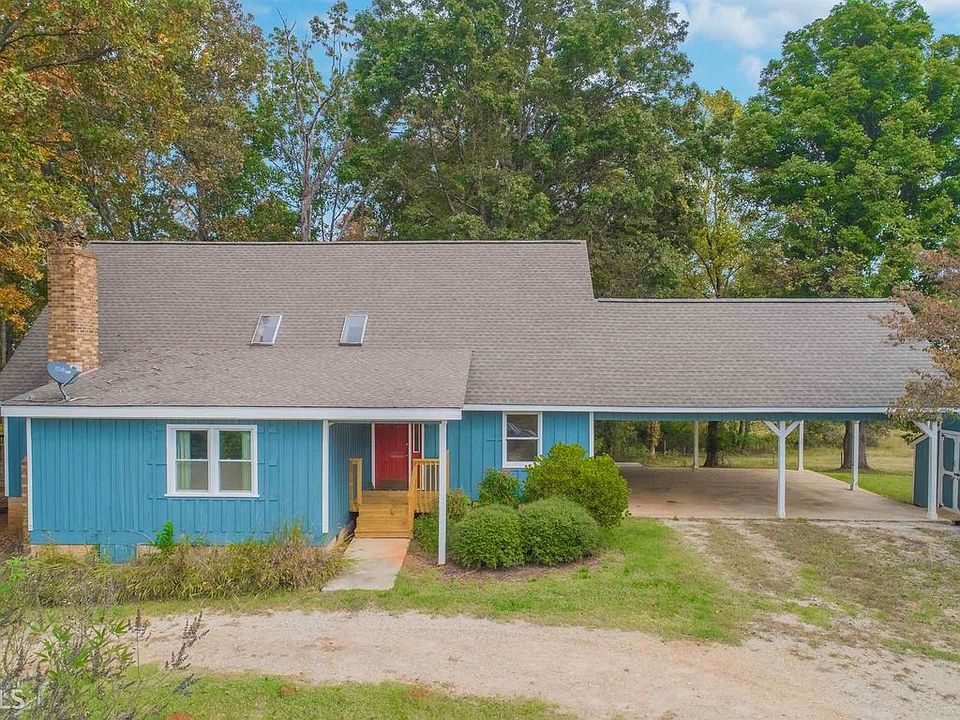 1st image of 391 Ember Dr