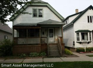 2463 N Bartlett Ave #B, Milwaukee, WI 53211