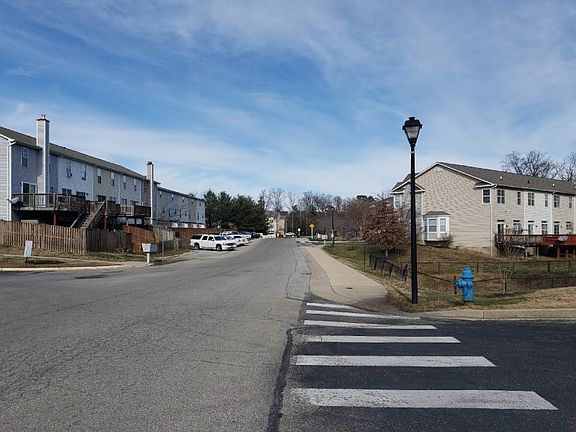 4th image of 3925 Sea Bass Ct