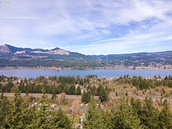 4th image of Dry Creek Rd