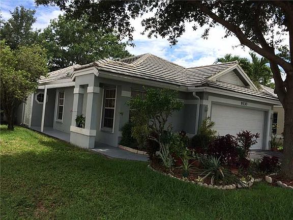 3rd image of 9330 Arborwood Cir