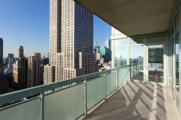 Rented by Corcoran | media 9