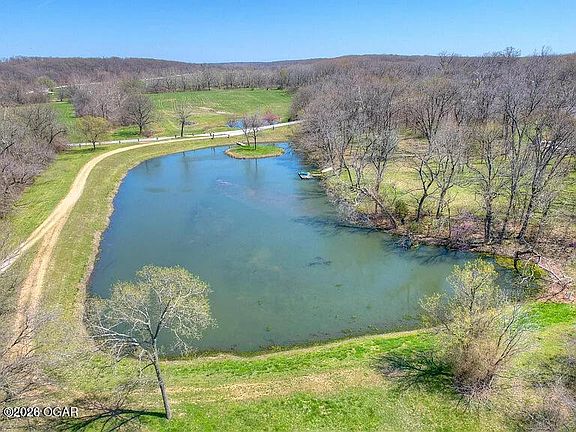 5th image of Timber Ridge Dr