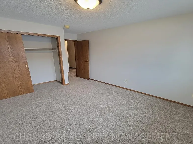 Alvine Properties — Photo 12