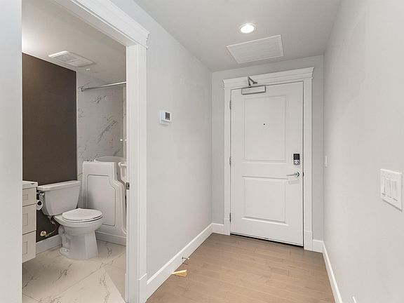 3rd image of 2180 Gladwin Rd #2206