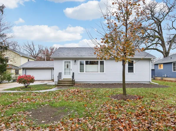 24717 68th St, Salem, WI 53168