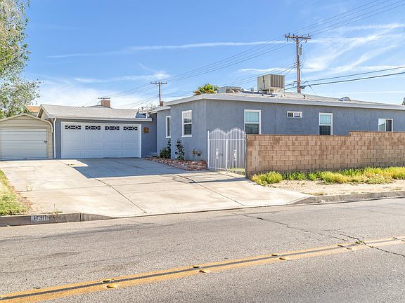 3rd image of 830 W Avenue J4