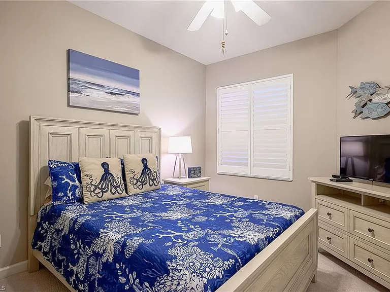 2371 Ravenna Blvd #101 — Photo 17