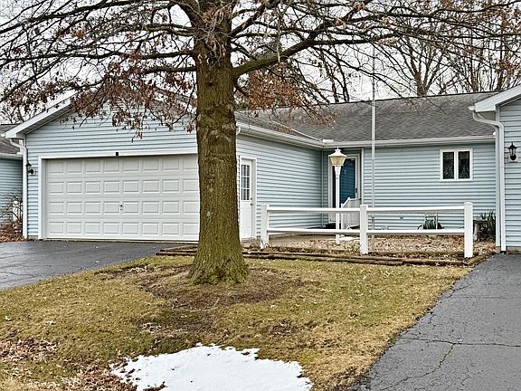 2nd image of 524 S Autumnwood Dr #B