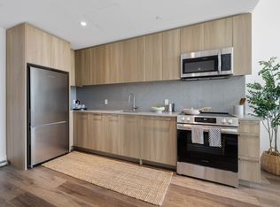 34-35 44th St #647, Long Island City, NY 11101