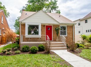 217 S 19th Ave, Maywood, IL
