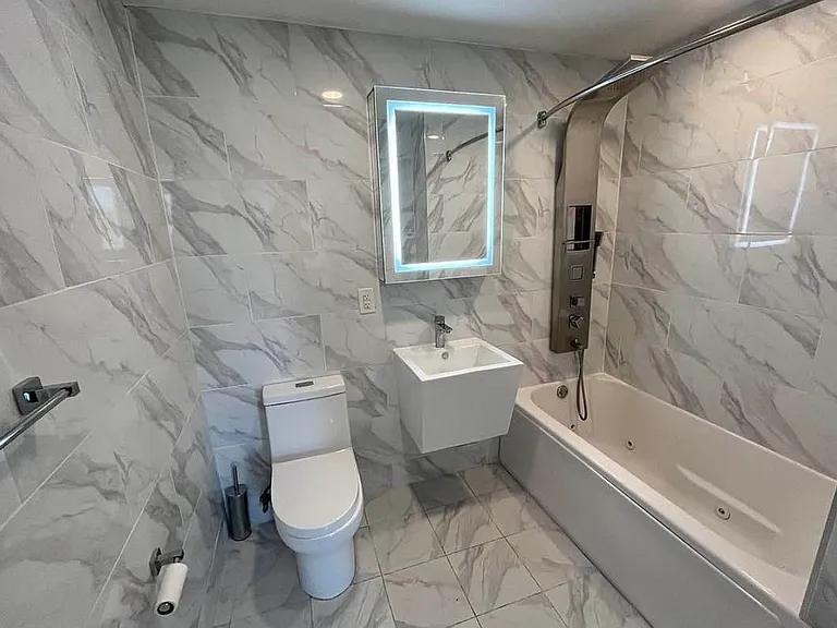 874 Willoughby Ave #405 — Photo 6