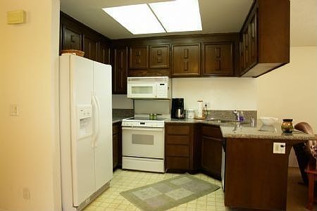 4th image of 536 Broderick Dr