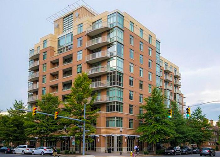 1st image of 1000 N Randolph St APT 808