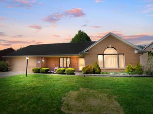 1738 Berwick Ave, Springfield, OH 45503