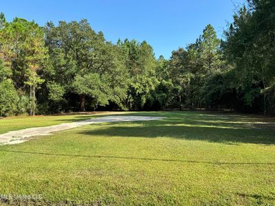 420 Livingston Dr, Pass Christian, MS, 39571