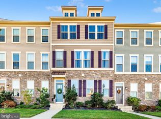 5974 Tomahawk St, New Market, MD 21774