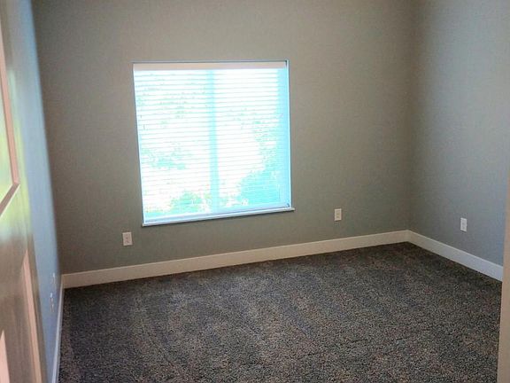 5th image of 7020 Rebel Dr #302