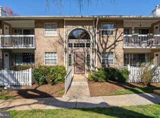 1942 Kennedy Dr APT 203, Mc Lean, VA 22102