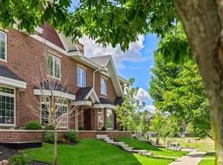 10814 Falling Water Ln Unit A, Woodbury, MN 55129