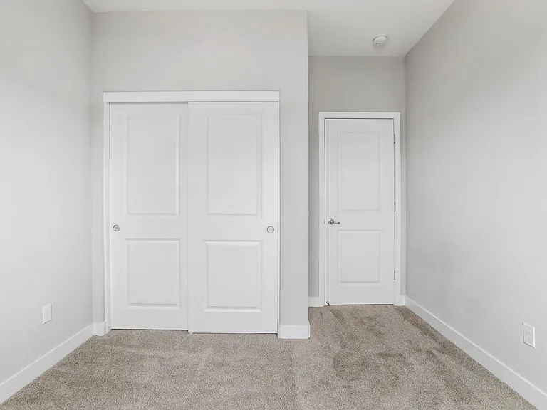115 Julia Loop — Photo 6