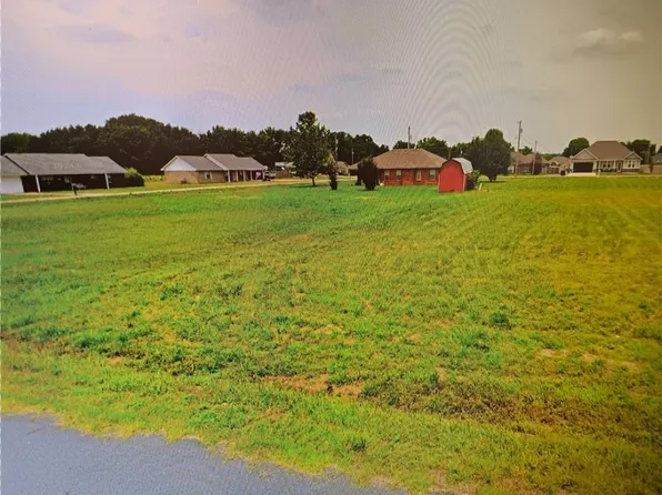 1120 Sequoyah, Spiro, OK 74959