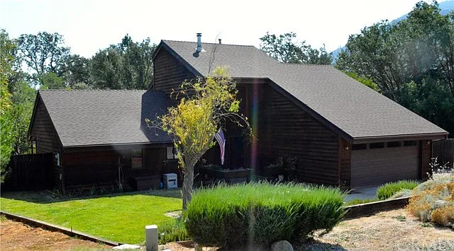 40485 Goldside Dr photo 1