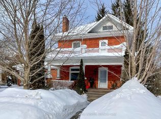 76 Trowbridge St W, Meaford, ON N4L 1G3