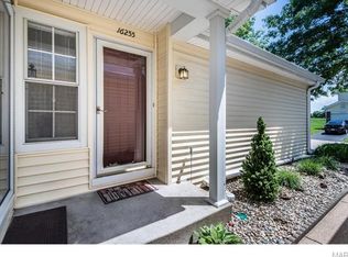 16255 Rose Wreath Ln, Florissant, MO 63034