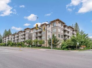 15388 105th Ave #301, Surrey, BC V3R 0C4