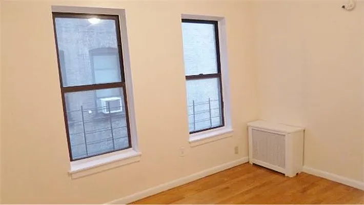 Rented by I & I New York | media 20