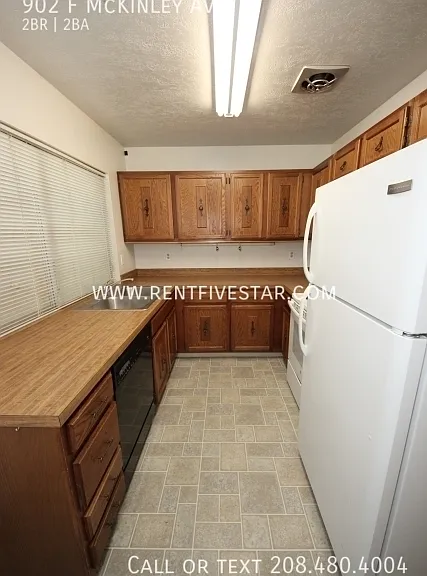 902F McKinley Ave — Photo 5