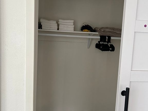 3rd image of 205 S Avenue 19 Unit 4