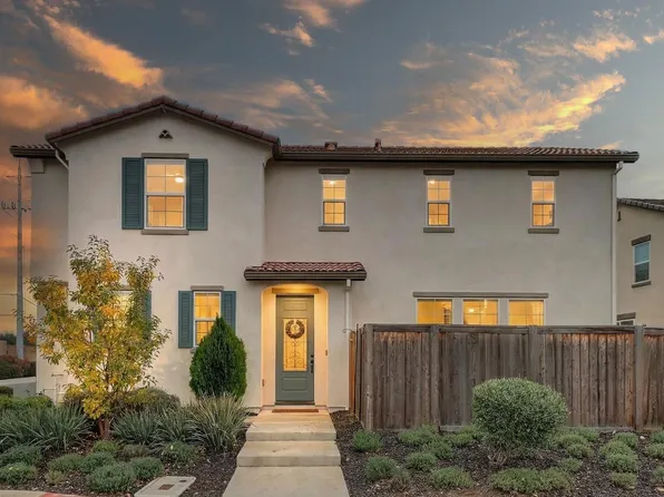 8900 Sheldon Terrace Ln, Elk Grove, CA 95758