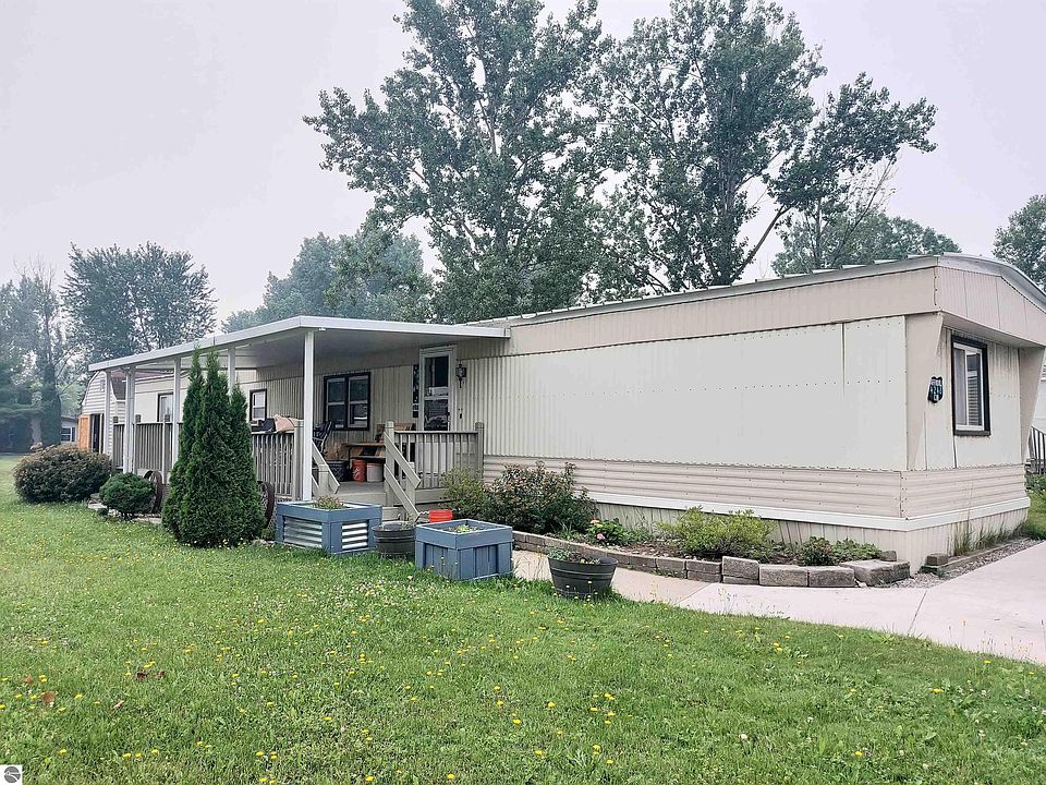 1st image of 4248 Daffodil Cir