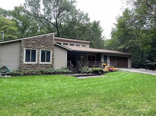 210 Elm St, Brighton, MI 48116