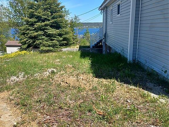 4th image of 116B Riverside East Street