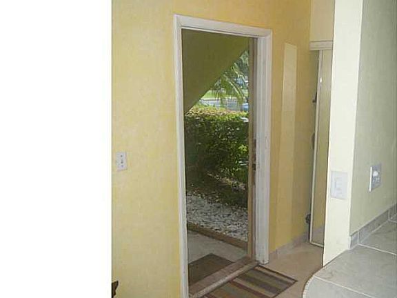 5th image of 8528 Old Country Mnr APT 113