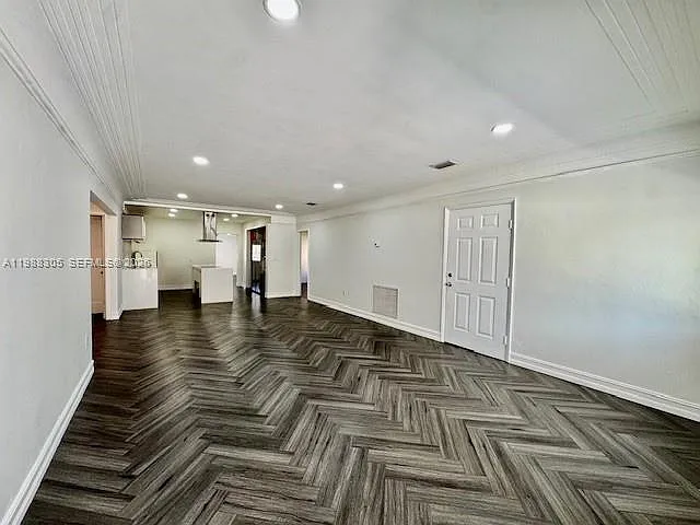 1128 SW 21st Ave — Photo 4