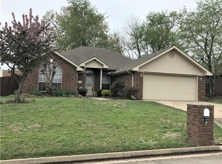 919 N 2nd Ter, Barling, AR 72923