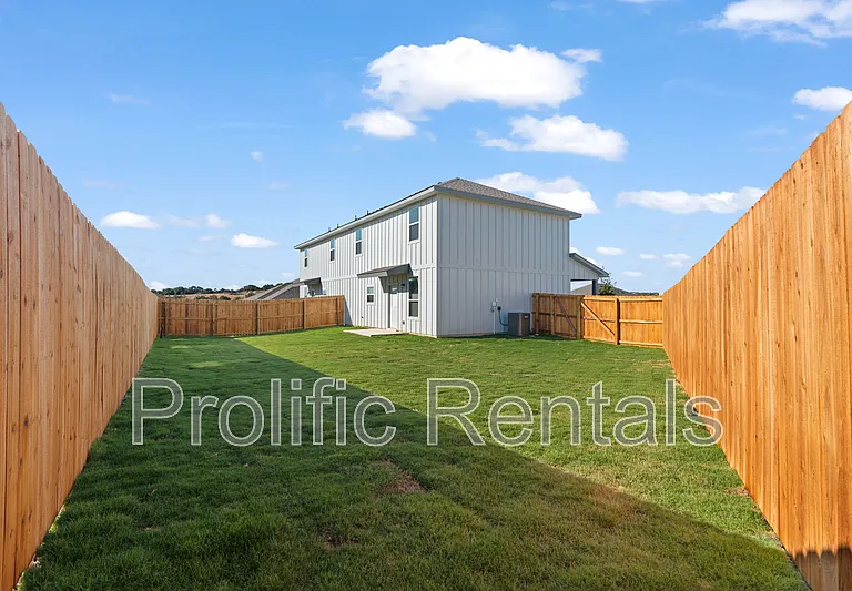 106 Levi Ct #1 — Photo 15