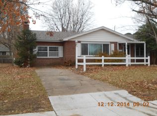 1050 E Morningside St, Springfield, MO 65807