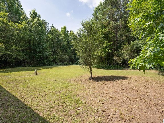 4th image of 1095 Charlie Penny Rd