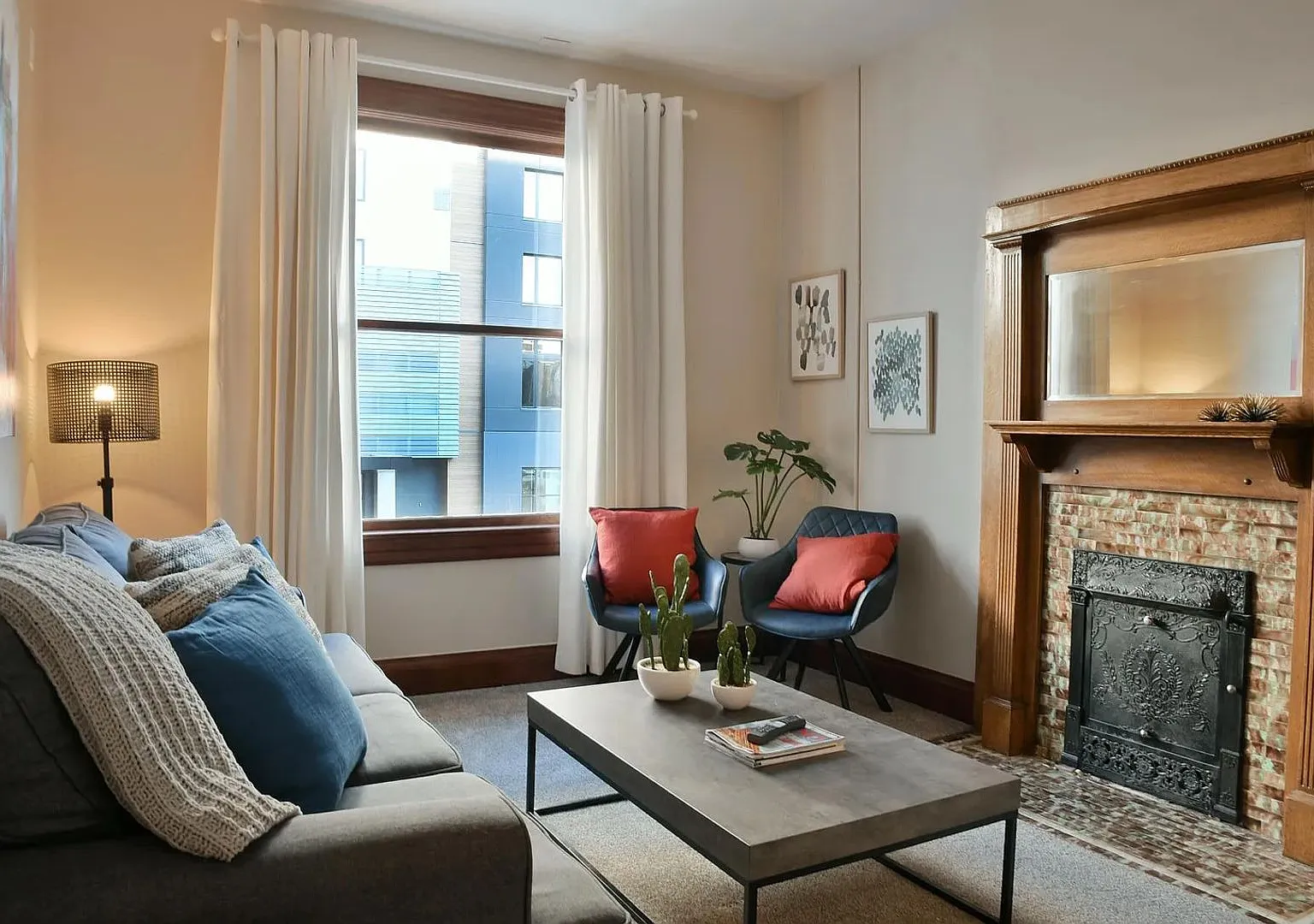 Live in the Heart of Denver's Golden Triangle 3 Bed/1 Bath — Photo 4