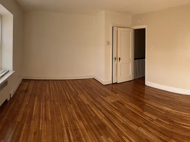3427 Sheffield Ave #2 — Photo 15