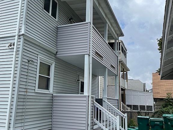 5th image of 163-165 Tracy Ave