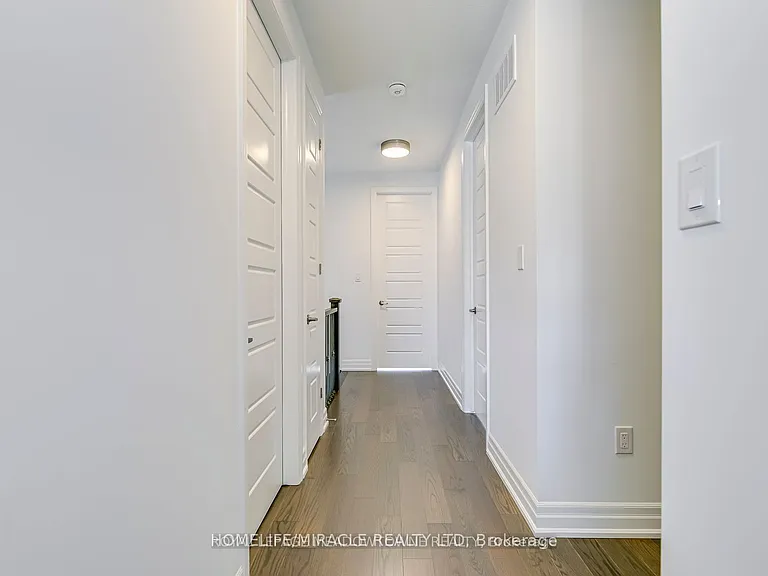 3133 Moss Gdns — Photo 29