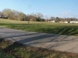 1107 SW Osborne St, Topeka, KS 66604