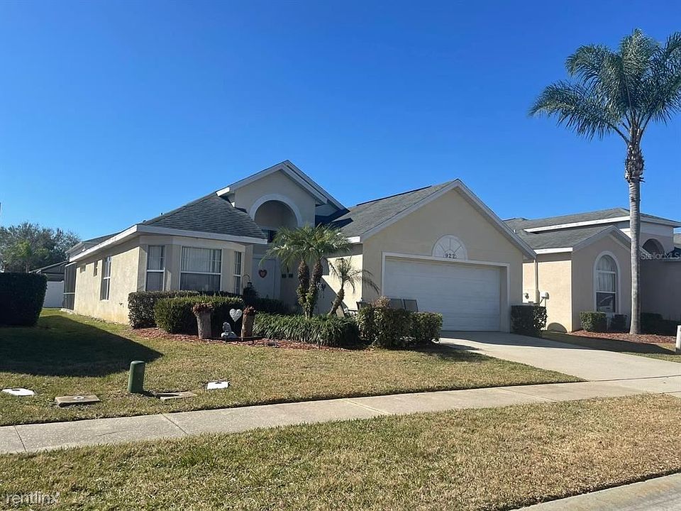 1st image of 922 Emerald Green Ct