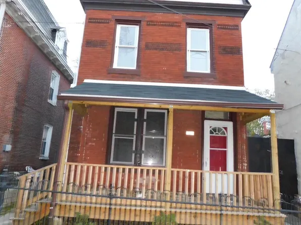 228 W Queen Ln, Philadelphia, PA 19144